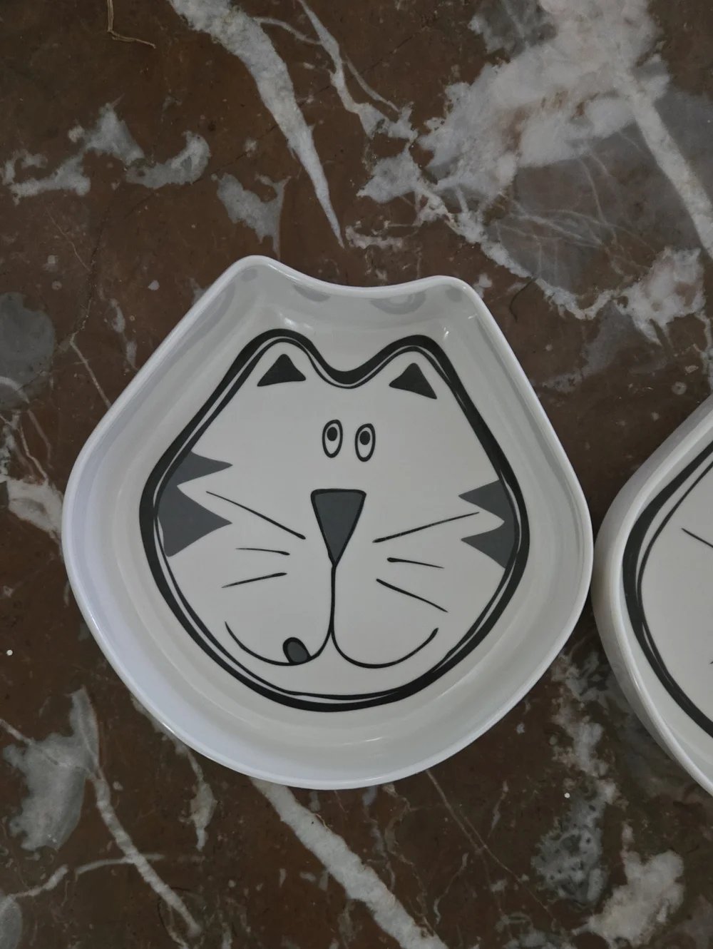 Melamine Cat Shaped and Printed Pet Food Dishes